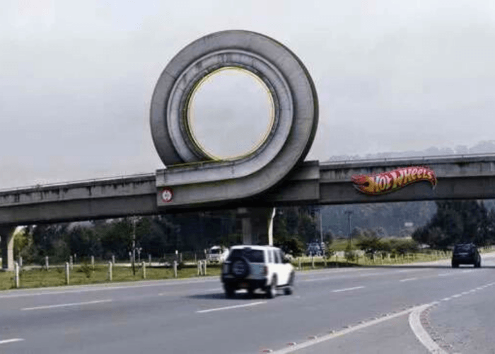 These 15 Creative Billboards By Car Brands Reflect The True Meaning Of ‘Smart Marketing’