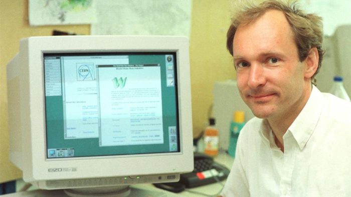 World Wide Web Inventor Tim Berners-Lee Unveils Plan For A 'New Internet'