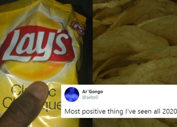 Man Gets Lays Pack Full Of Chips & Not Air, Netizens Want Him To Try Luck In Lottery