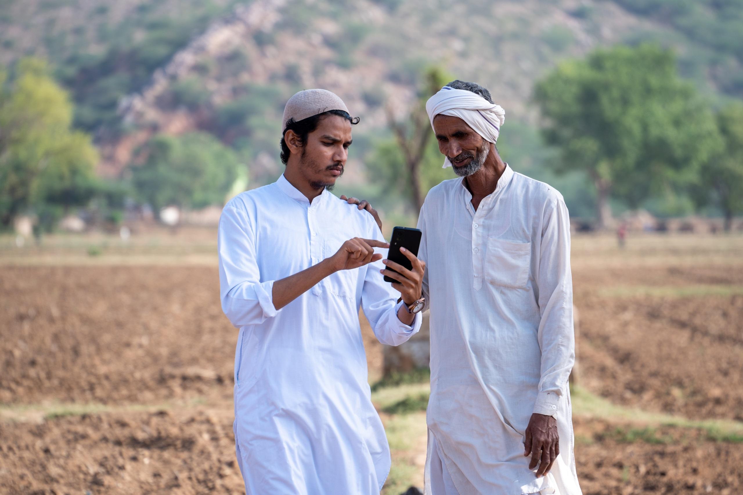 villager using phone, Make Use of the Potential of Digital Marketing