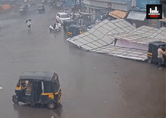 Months After Ghatkopar Hoarding Collapse, A Hoarding Falls In Thane's Kalyan Amid Heavy Rain; 2 People Injured