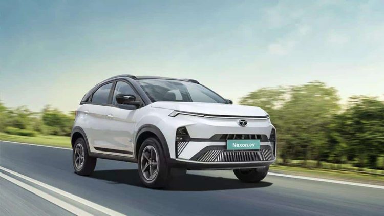 The 7 Best Electric Cars Under 20 Lakh in India - Nexon