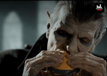 Heinz, Mayo Halloween, black garlic, DAVID São Paulo, vintage horror, jet-black mayonnaise, Kraft Heinz Brazil, Halloween campaign, Thiago Lopes, Renato Simon Heinz Launches ‘Mayo Halloween’ Campaign Replacing Blood-Red With Jet-Black In a Bold New Halloween Twist